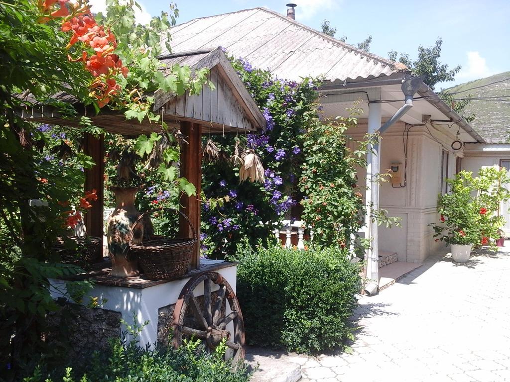 La Popas Hotel Orhei Exterior foto